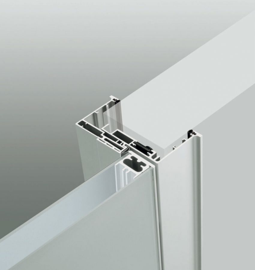 Распашная дверь