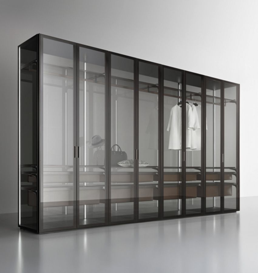 Напольная основа и верх всегда отделаны меламиновым покрытием, среди доступных цветов – угольная лиственница и серый дуб